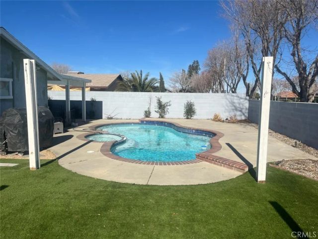 44706 Sarah Lane, Lancaster, CA 93535