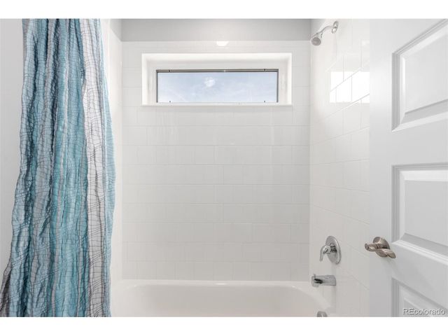 2359 S Tucson St, Aurora, CO 80014