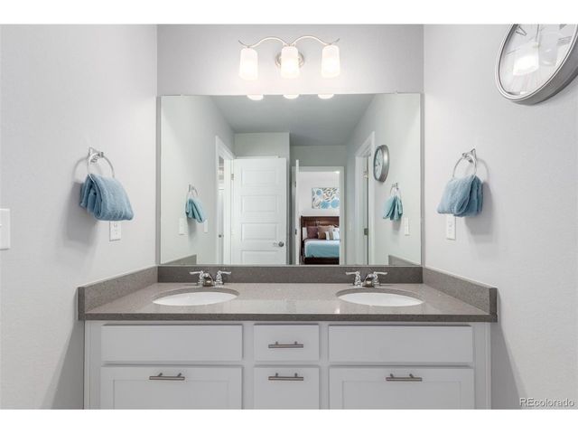 2359 S Tucson St, Aurora, CO 80014