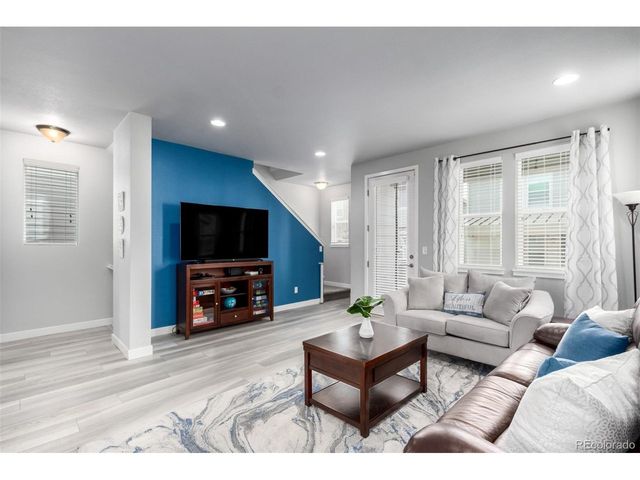 2359 S Tucson St, Aurora, CO 80014