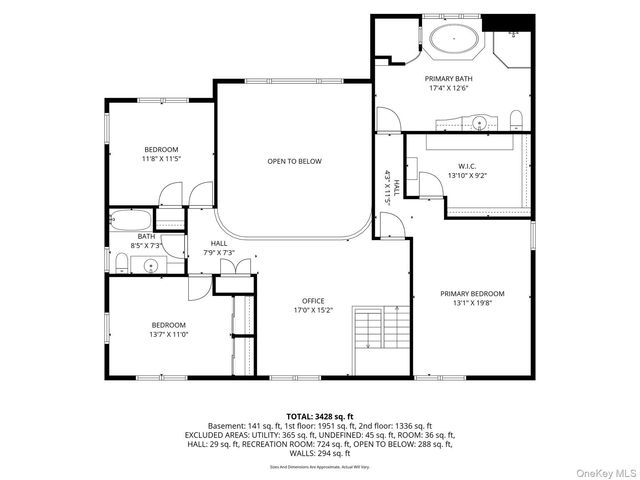 26 Quaker Lane, Farmingdale, NY 11735