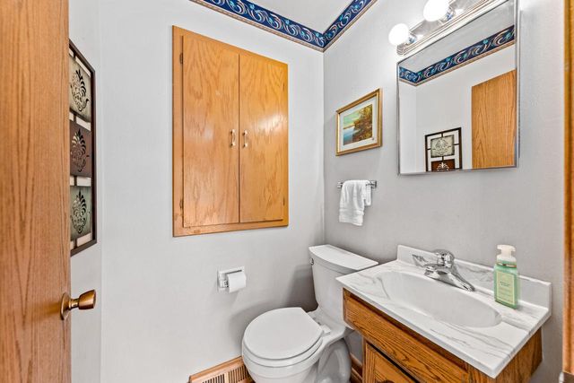 17020 Grant COURT, Brookfield, WI 53005