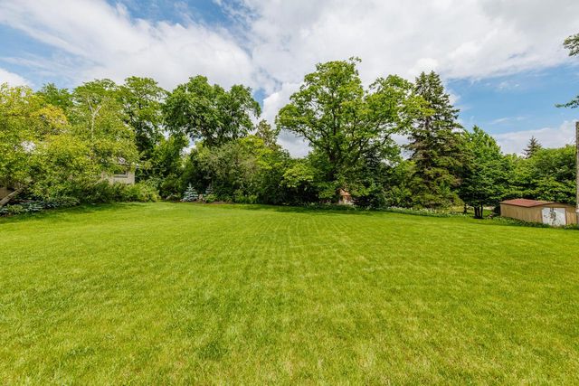 17020 Grant COURT, Brookfield, WI 53005