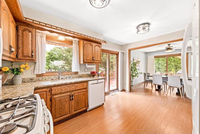 17020 Grant COURT, Brookfield, WI 53005