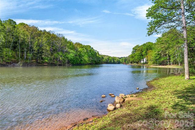 6405 Alba Rose Lane, Huntersville, NC 28078