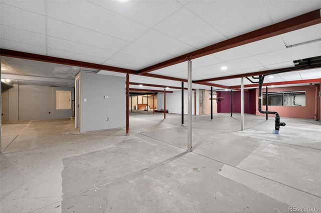 9960 Croke Drive, Northglenn, CO 80260