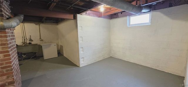 121 Burten Street, Syracuse, NY 13210