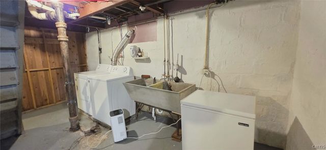 121 Burten Street, Syracuse, NY 13210