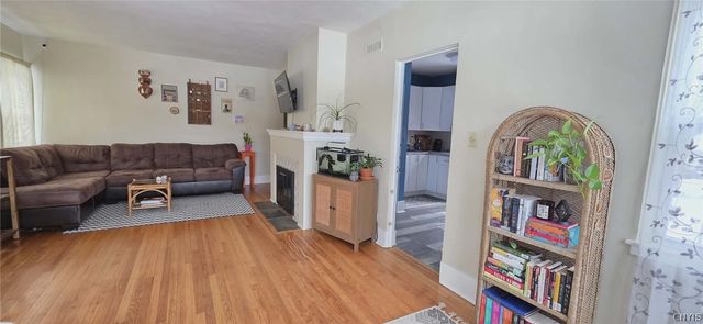 121 Burten Street, Syracuse, NY 13210