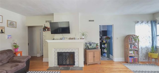 121 Burten Street, Syracuse, NY 13210