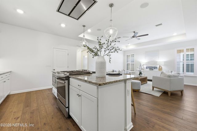 302 PARADISE VALLEY Drive, Ponte Vedra, FL 32081