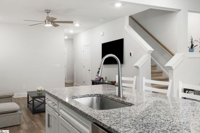 1554 Rivermeade Drive, Moore, SC 29369