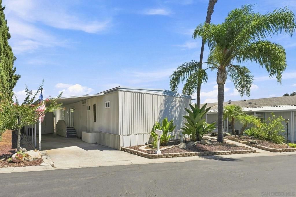 1145 E Barham SPC 3, San Marcos, CA 92078 — exterior