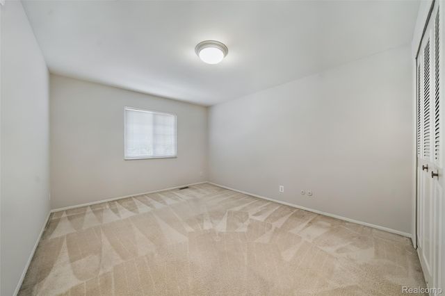 6151 Orchard Lake Road 103, West Bloomfield Charter Township, MI 48322