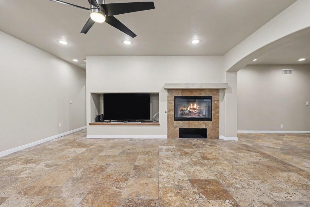 10964 Deering St, San Diego, CA 92126 — photo 4