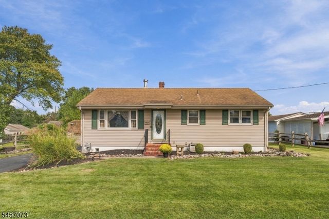 514 Harrison Ave, Manville Boro, NJ 08835
