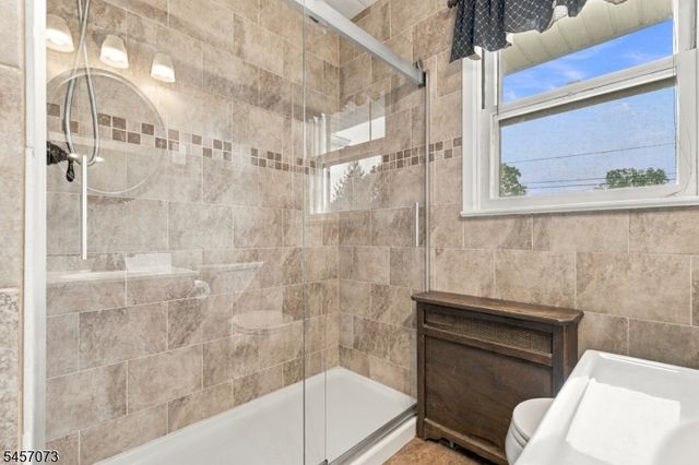514 Harrison Ave, Manville Boro, NJ 08835