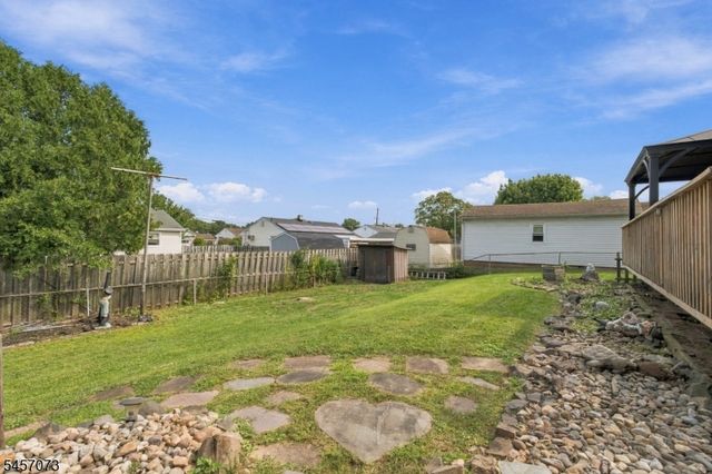 514 Harrison Ave, Manville Boro, NJ 08835