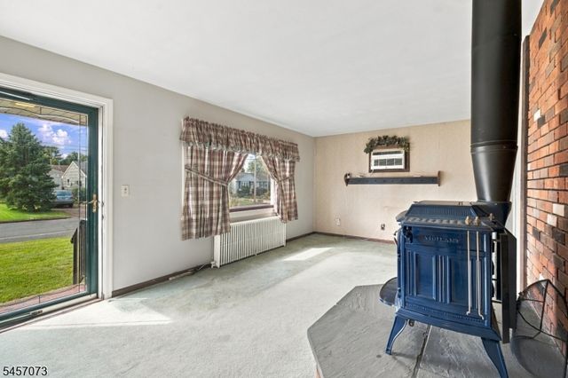 514 Harrison Ave, Manville Boro, NJ 08835