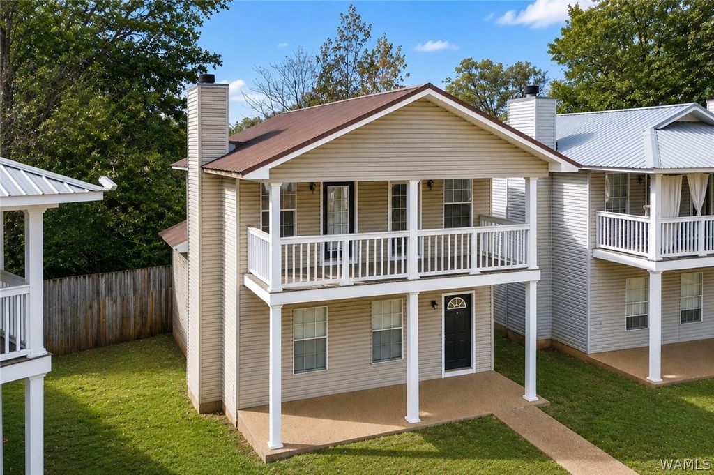 2740 Sumner Place, Tuscaloosa, AL 35401