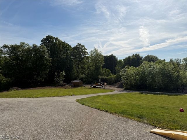 13166 Butternut Road, Burton, OH 44021