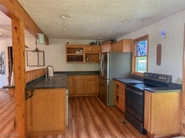 13166 Butternut Road, Burton, OH 44021