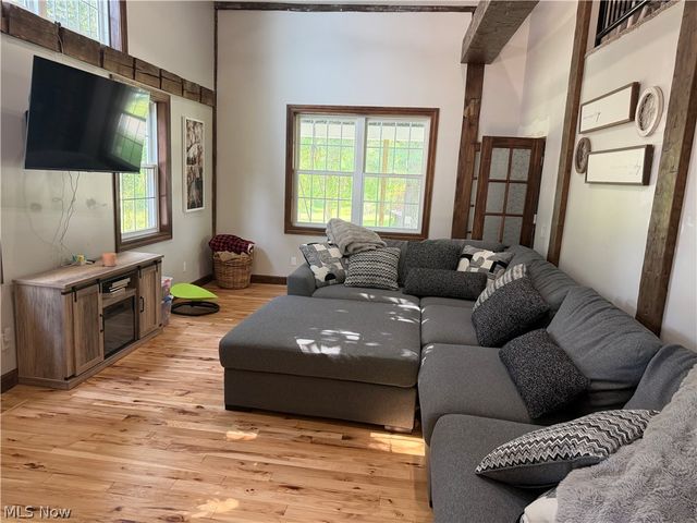 13166 Butternut Road, Burton, OH 44021