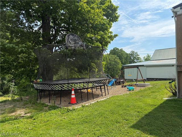 13166 Butternut Road, Burton, OH 44021