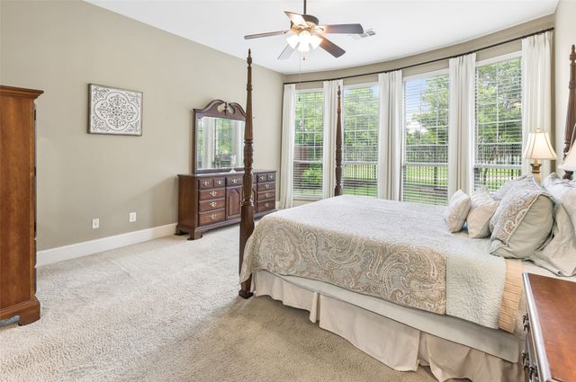 841 Sword Bridge Drive, Lewisville, TX 75056