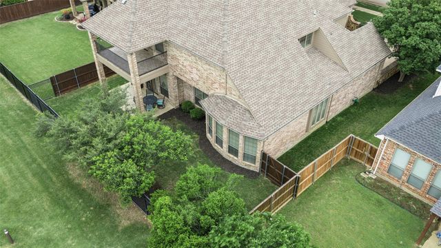 841 Sword Bridge Drive, Lewisville, TX 75056