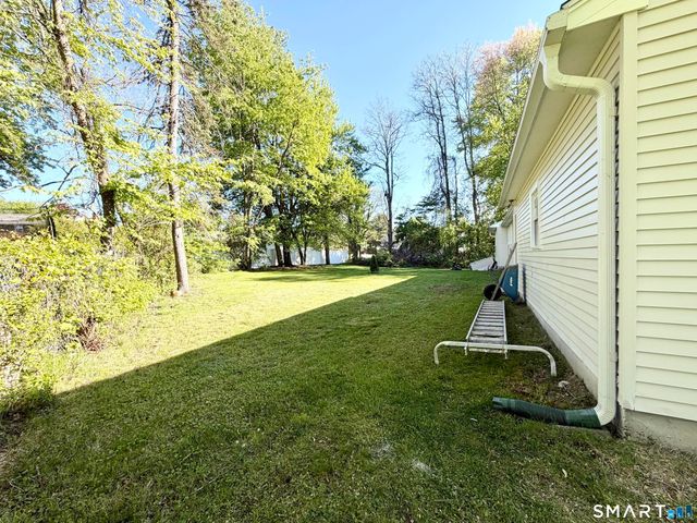 50 Hilton Drive, East Hartford, CT 06118
