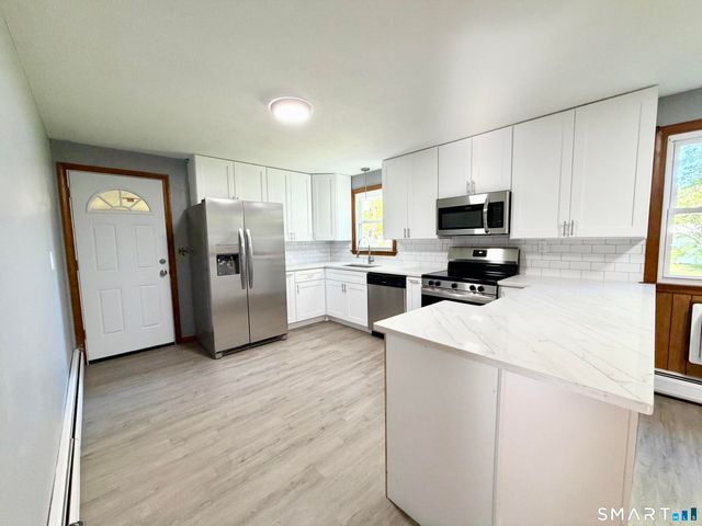 50 Hilton Drive, East Hartford, CT 06118