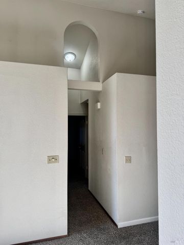 10845 Rio Ruso Dr, Windsor, CA 95492