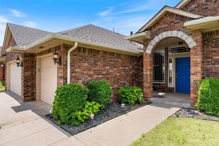 13813 Agate Drive, Yukon, OK 73099