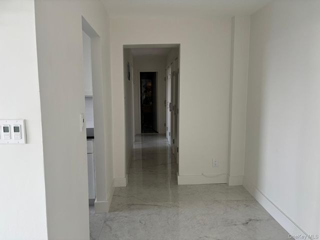 833 Central Avenue 5B, Far Rockaway, NY 11691
