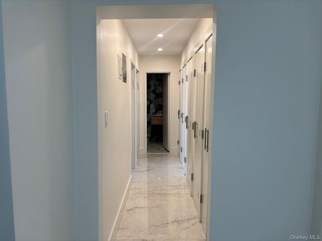 833 Central Avenue 5B, Far Rockaway, NY 11691