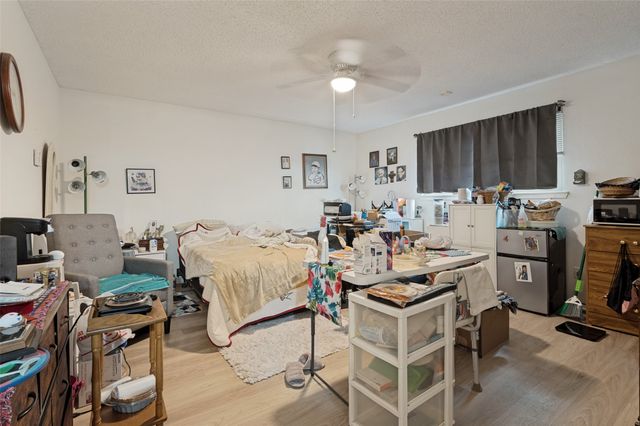 34 E Mountain Lane, Grand Prairie, TX 75052