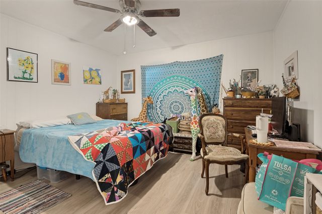 34 E Mountain Lane, Grand Prairie, TX 75052