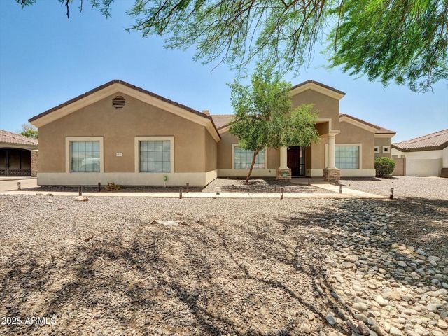 8031 W MORTEN Avenue, Glendale, AZ 85303