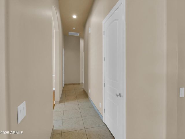 8031 W MORTEN Avenue, Glendale, AZ 85303