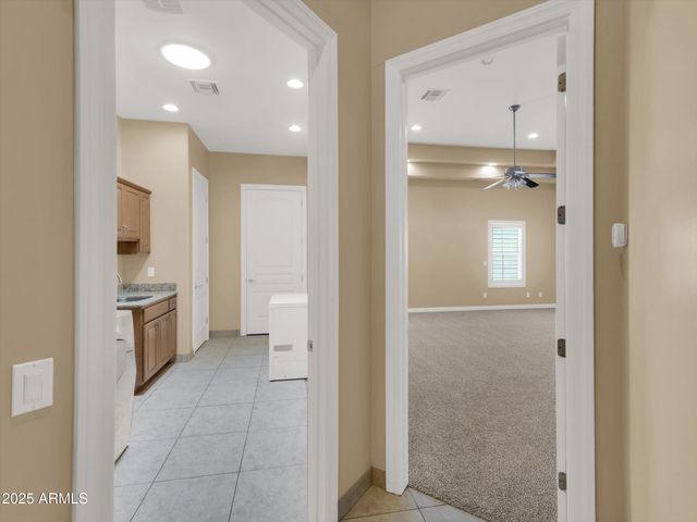 8031 W MORTEN Avenue, Glendale, AZ 85303