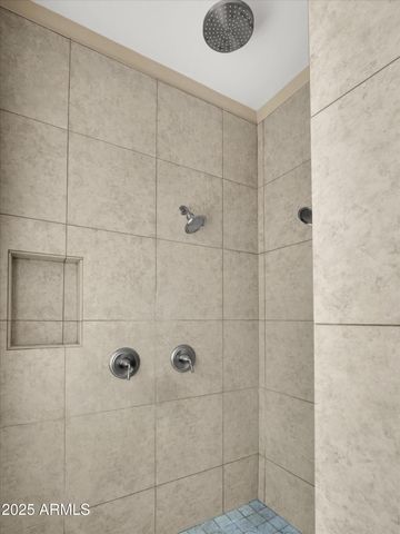 8031 W MORTEN Avenue, Glendale, AZ 85303