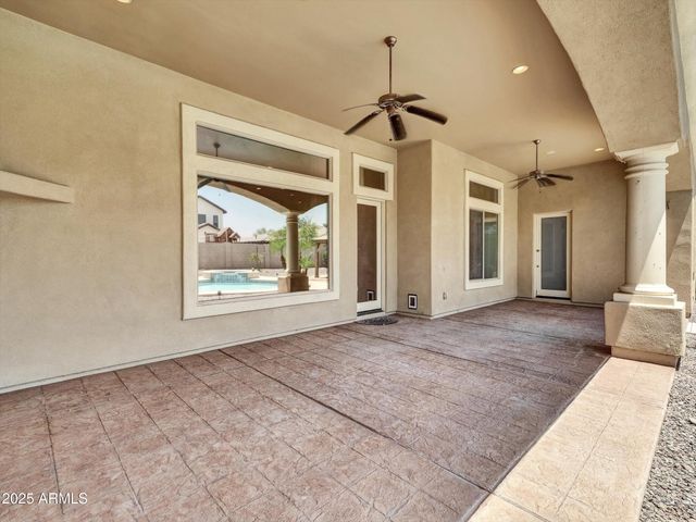 8031 W MORTEN Avenue, Glendale, AZ 85303