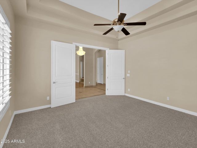 8031 W MORTEN Avenue, Glendale, AZ 85303