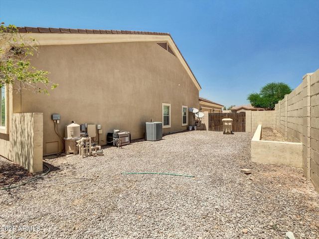 8031 W MORTEN Avenue, Glendale, AZ 85303