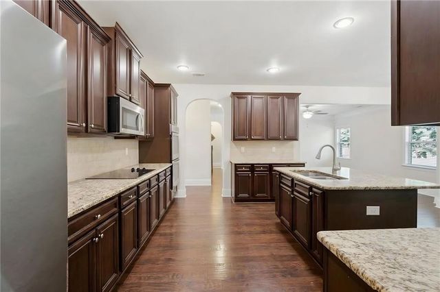 139 Fairway Drive, Acworth, GA 30101