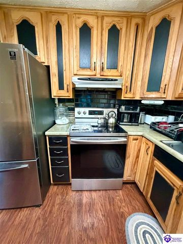 126 Creekview Lane, Rineyville, KY 40162