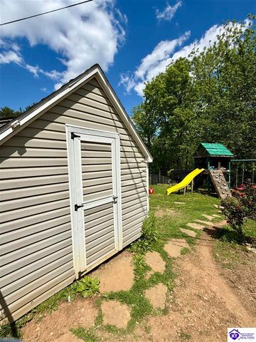 126 Creekview Lane, Rineyville, KY 40162