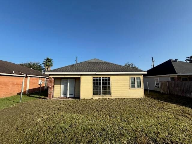 405 Charlotte Dr, Patterson, LA 70392