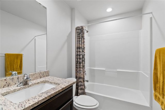 7734 Lariat Toss Dr, Corpus Christi, TX 78414